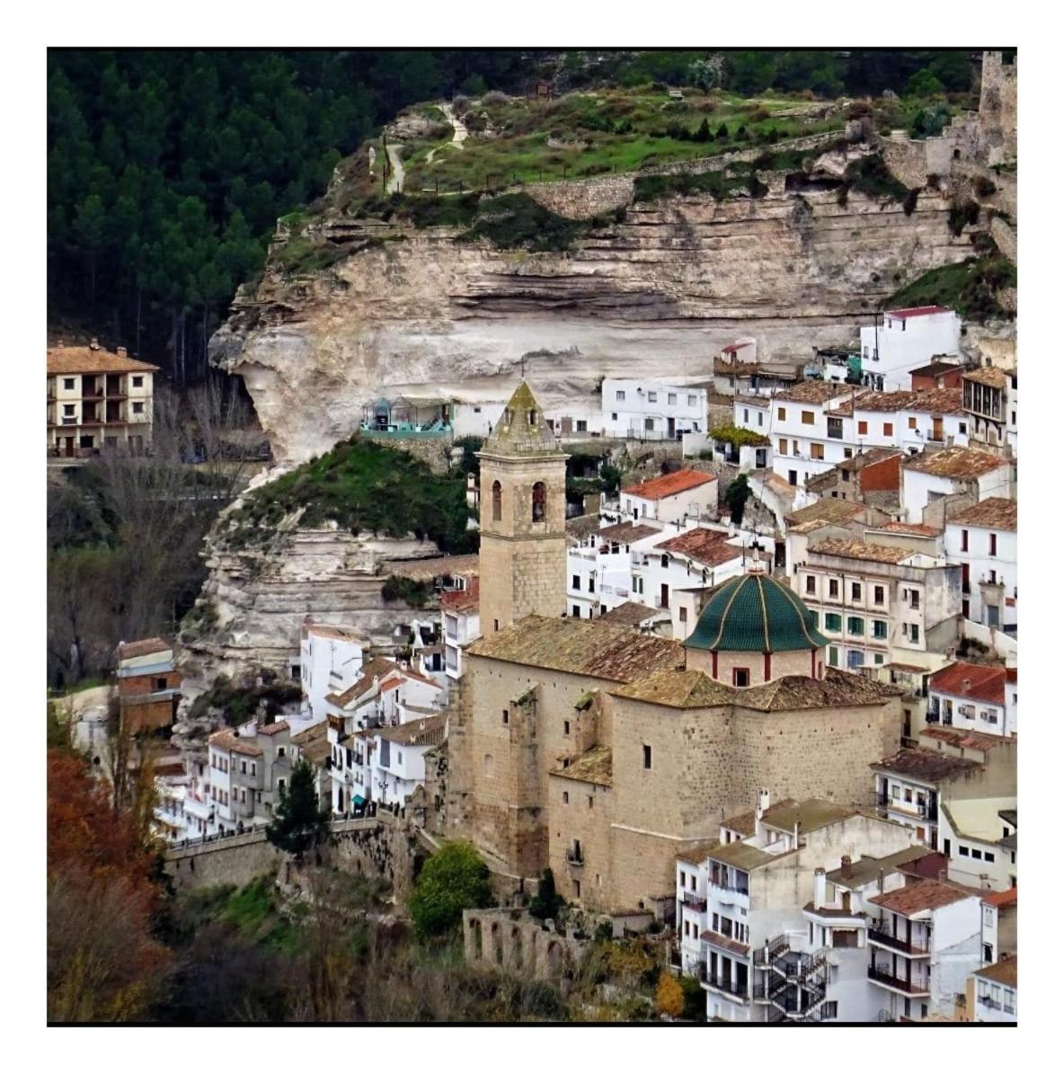 Casa Rural El Abejorro アルカラ・デル・フカル エクステリア 写真