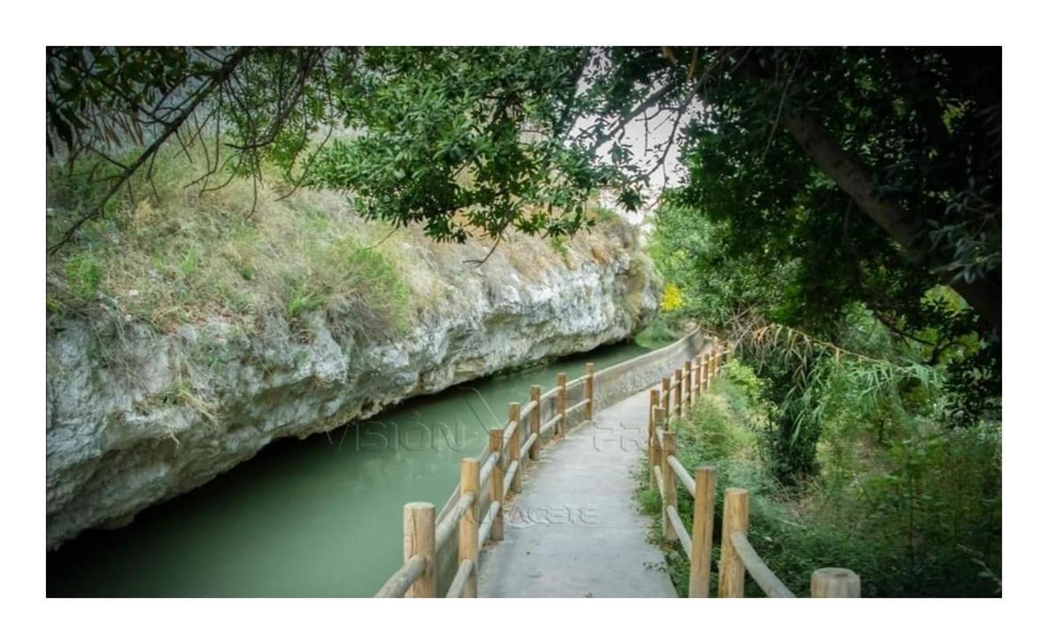 Casa Rural El Abejorro アルカラ・デル・フカル エクステリア 写真